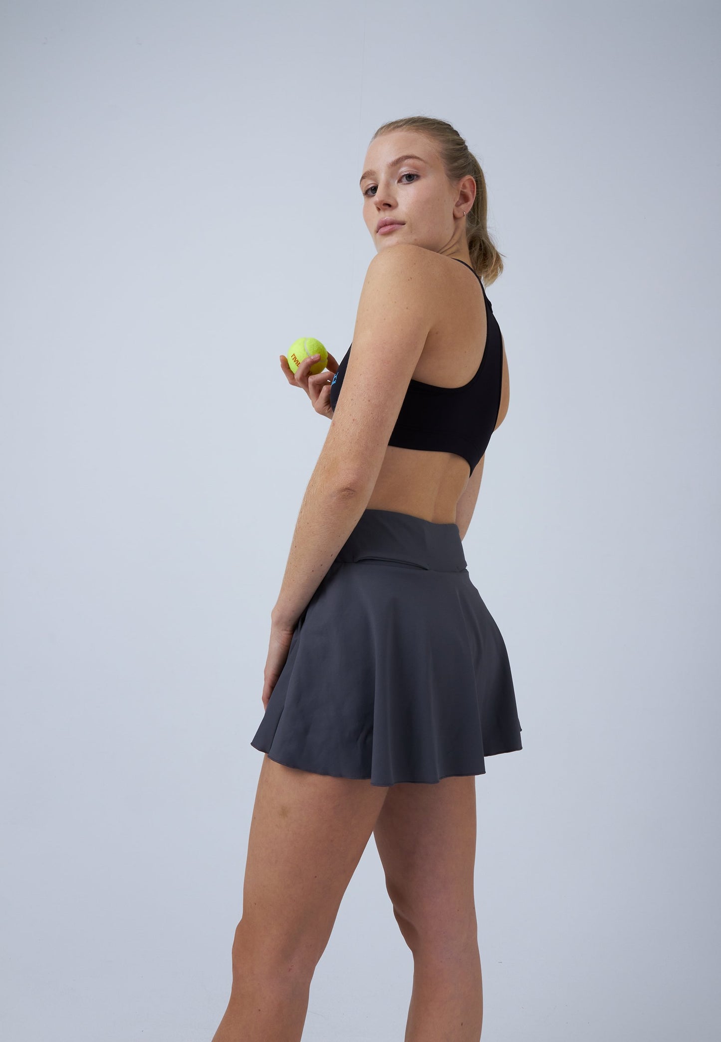 Advantage Tennisrock / Skort mit Ballhalter, grau