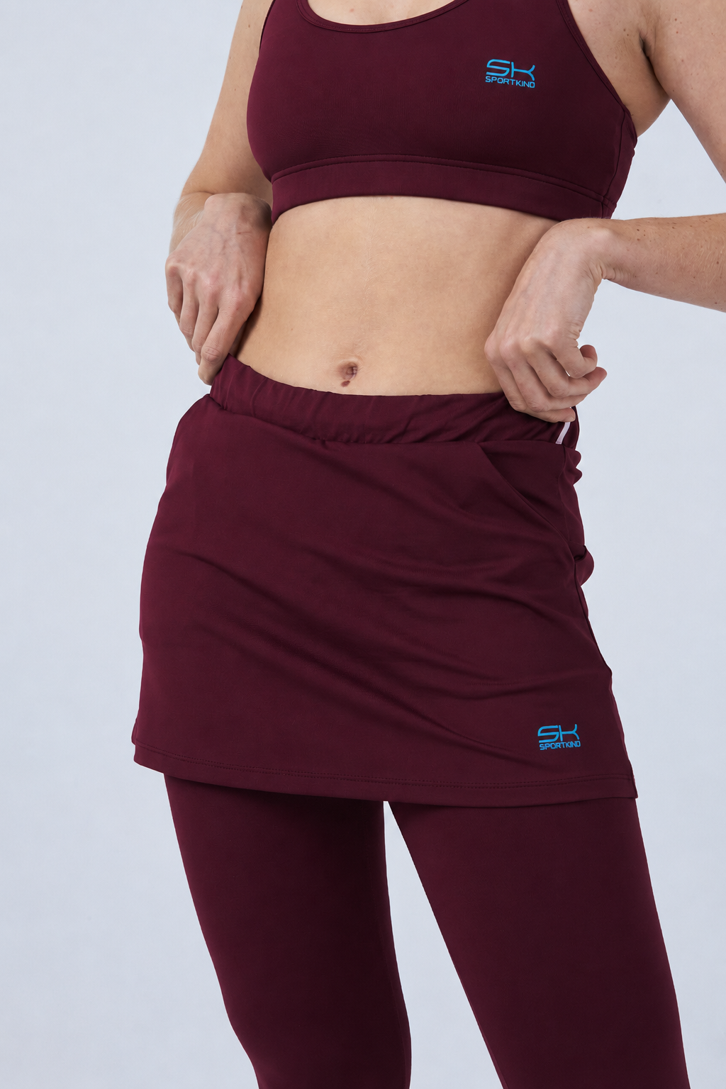 Mädchen & Damen 2-in-1 Tennisrock mit Leggings / Skapri, burgunder rot von SPORTKIND