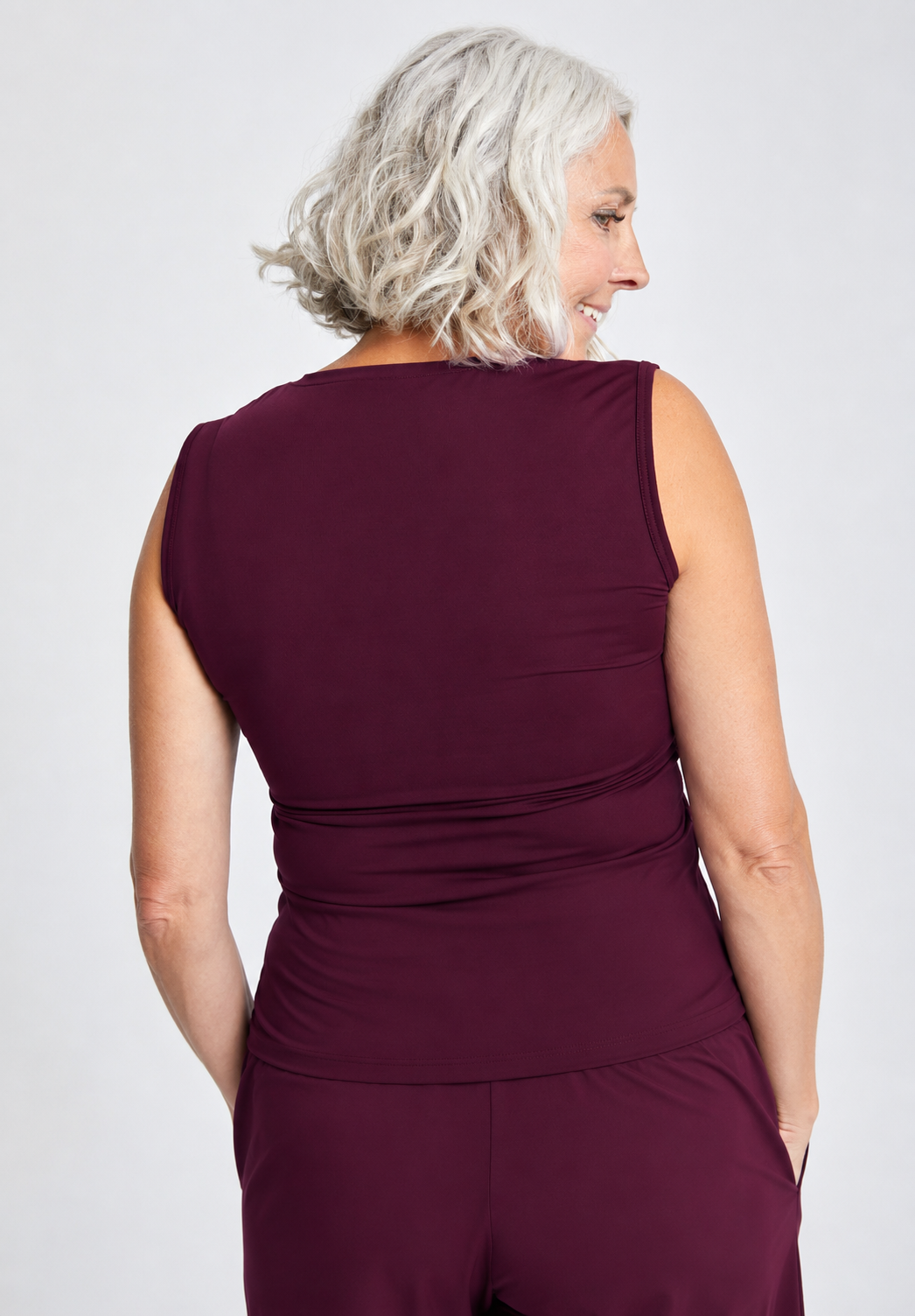 Mädchen & Damen Tennis Loose Fit Tanktop V-Neck, burgunder rot von SPORTKIND