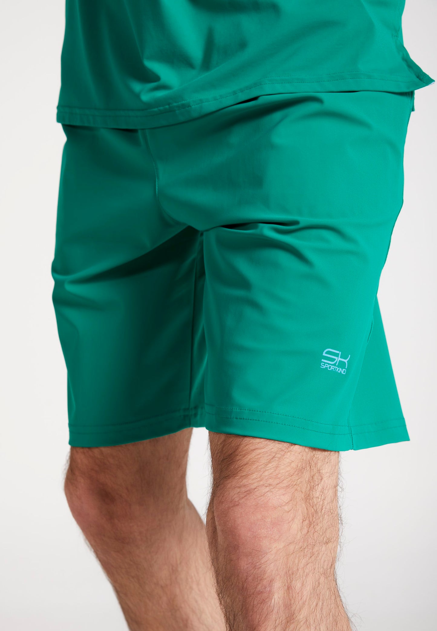 Tennis Shorts lang, smaragd grün