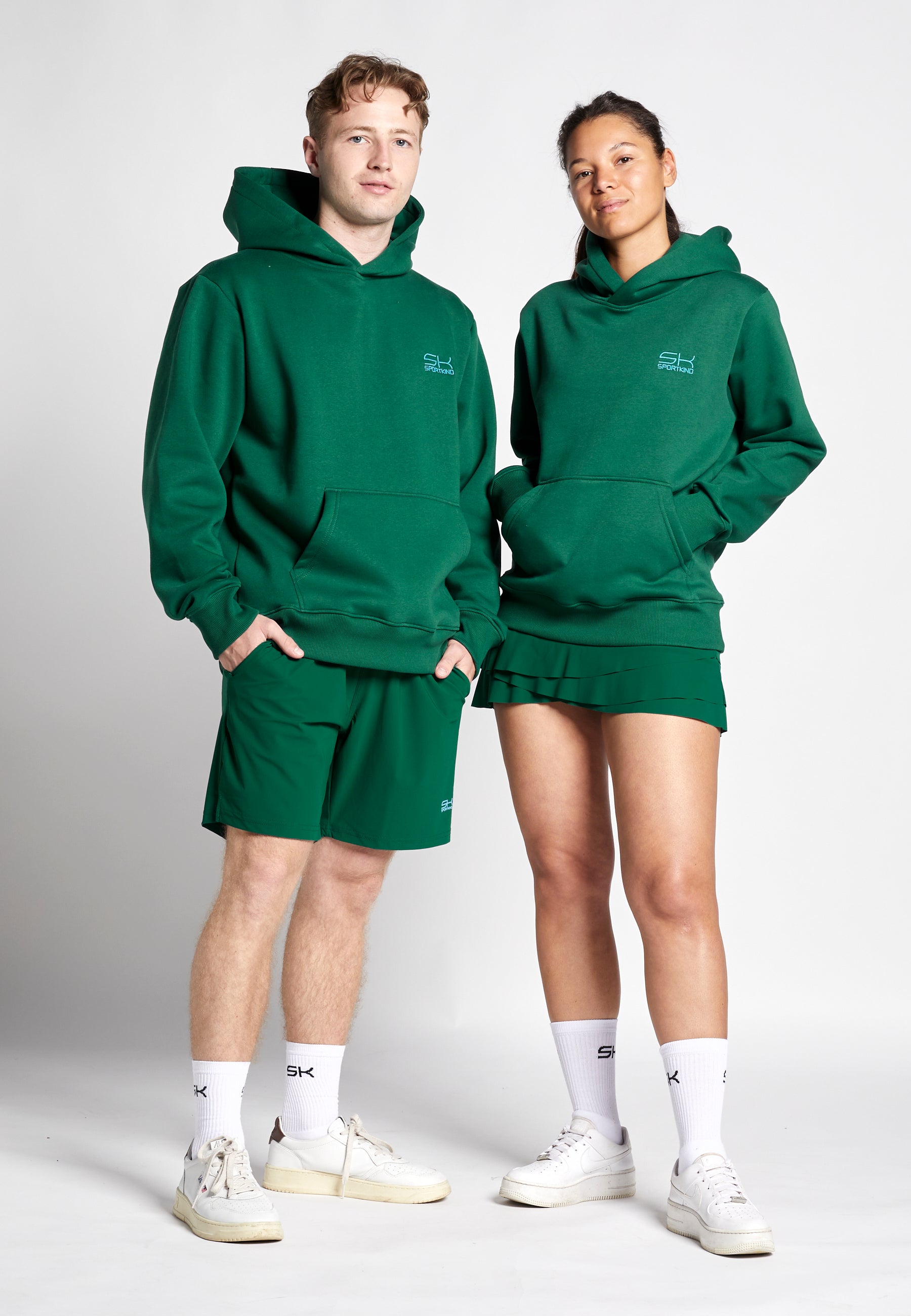 Unisex Hoodie unisex, tannengrün von SPORTKIND