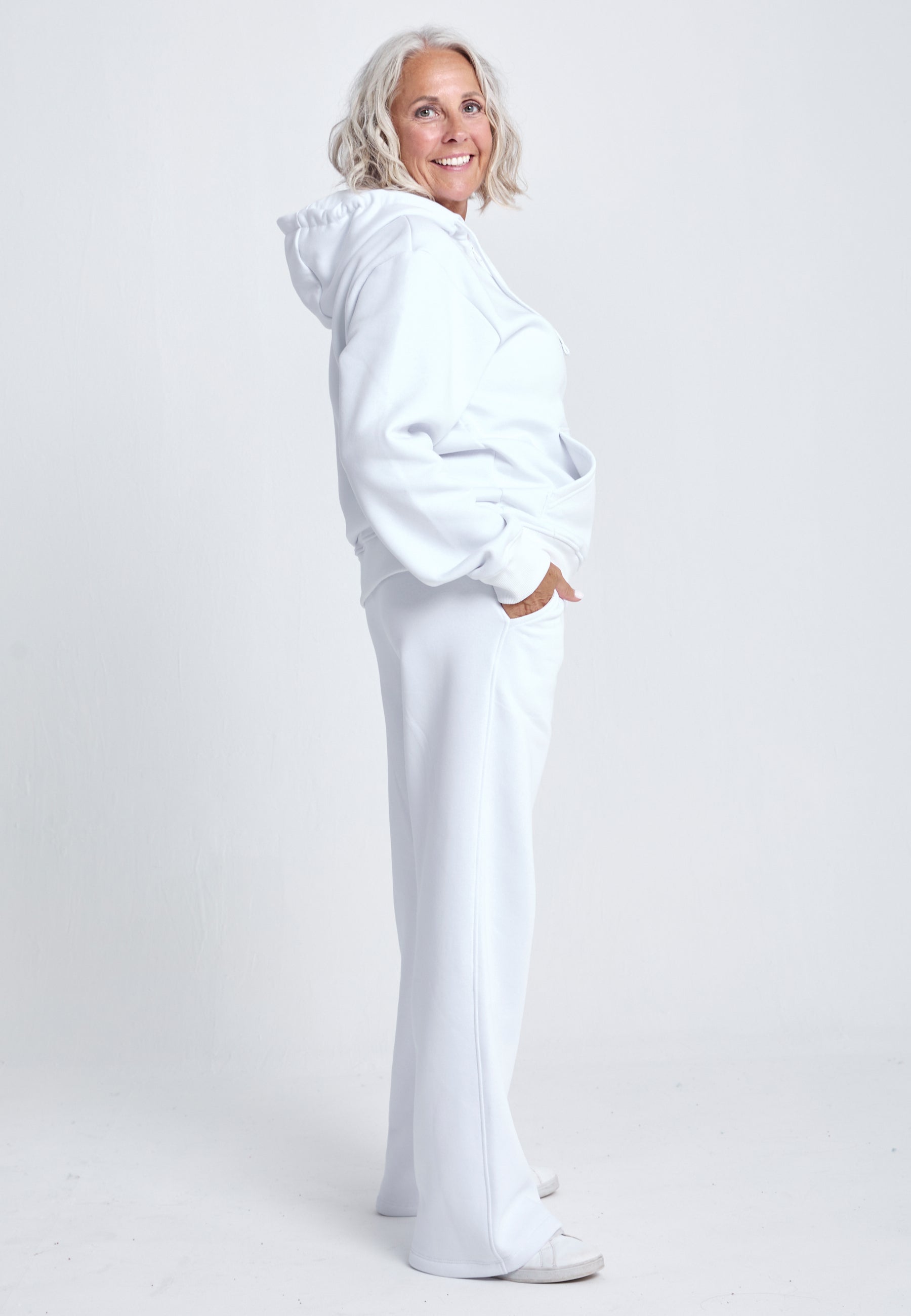 Mädchen & Damen Sweatpants Baumwolle Damen & Mädchen, weiß von SPORTKIND