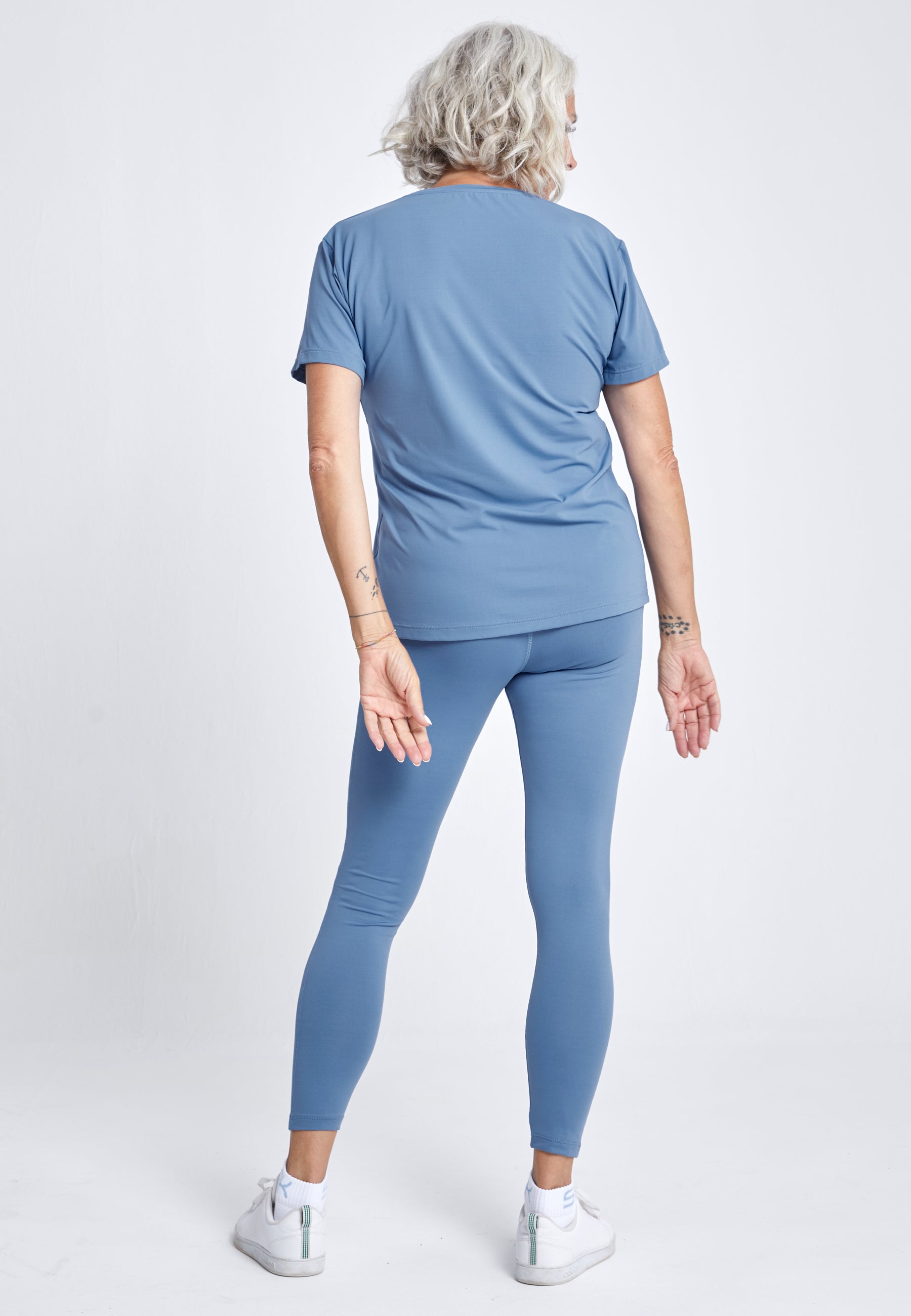 Mädchen & Damen Tennis Loose Fit T-Shirt Kurzarm, grau blau von SPORTKIND