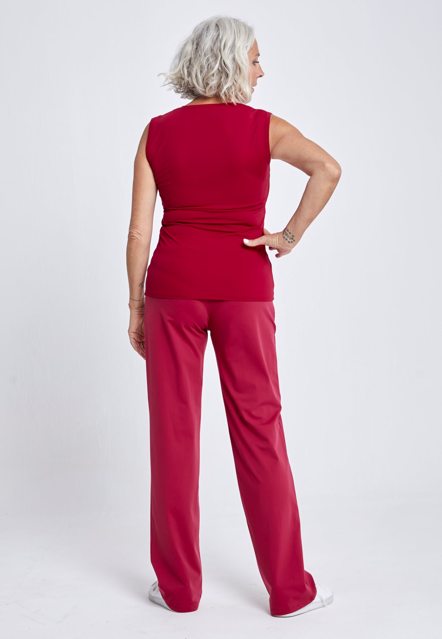 Mädchen & Damen Tennis Loose Fit Tanktop V-Neck, bordeaux rot von SPORTKIND