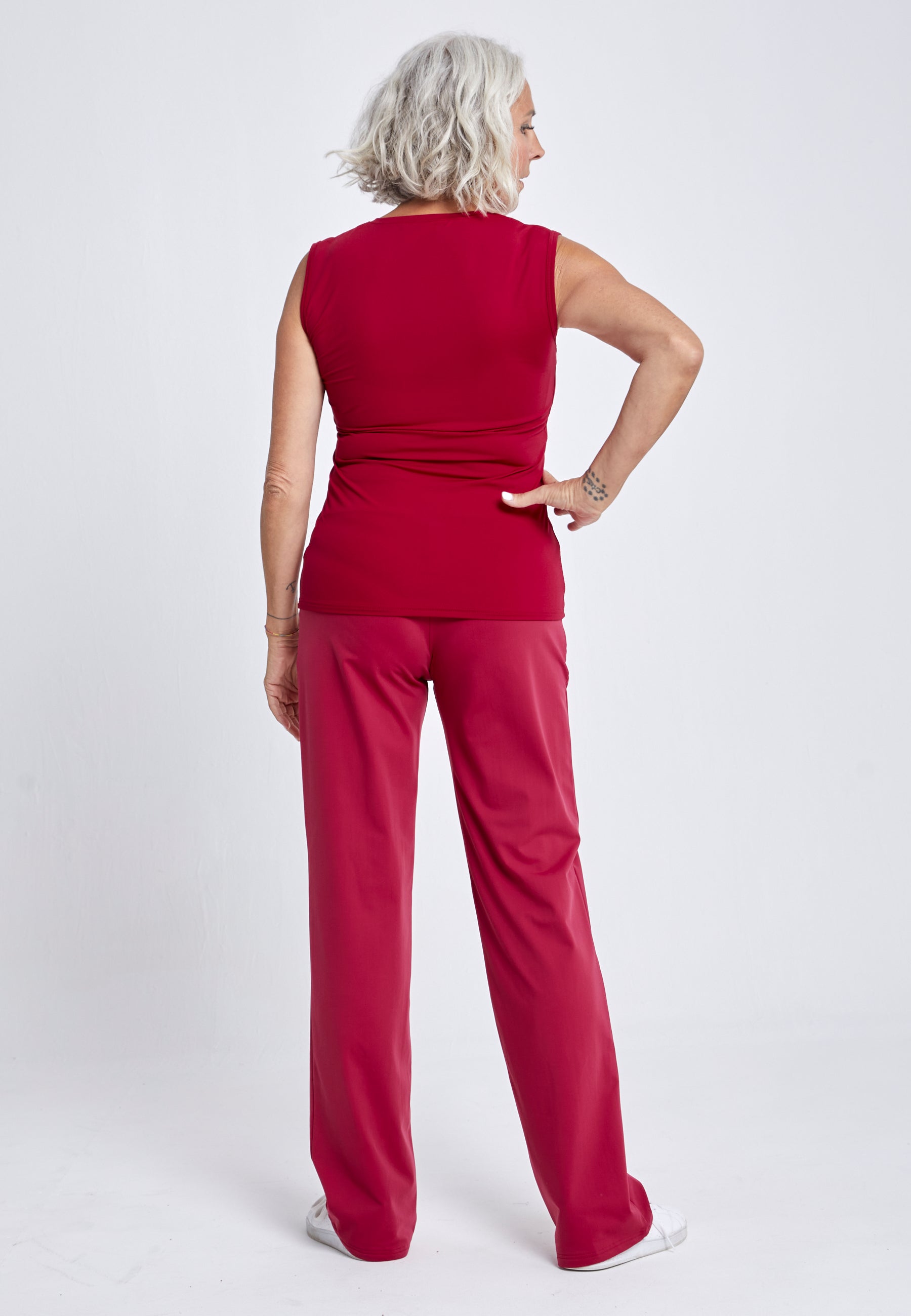 Mädchen & Damen Tennis Loose Fit Tanktop V-Neck, bordeaux rot von SPORTKIND