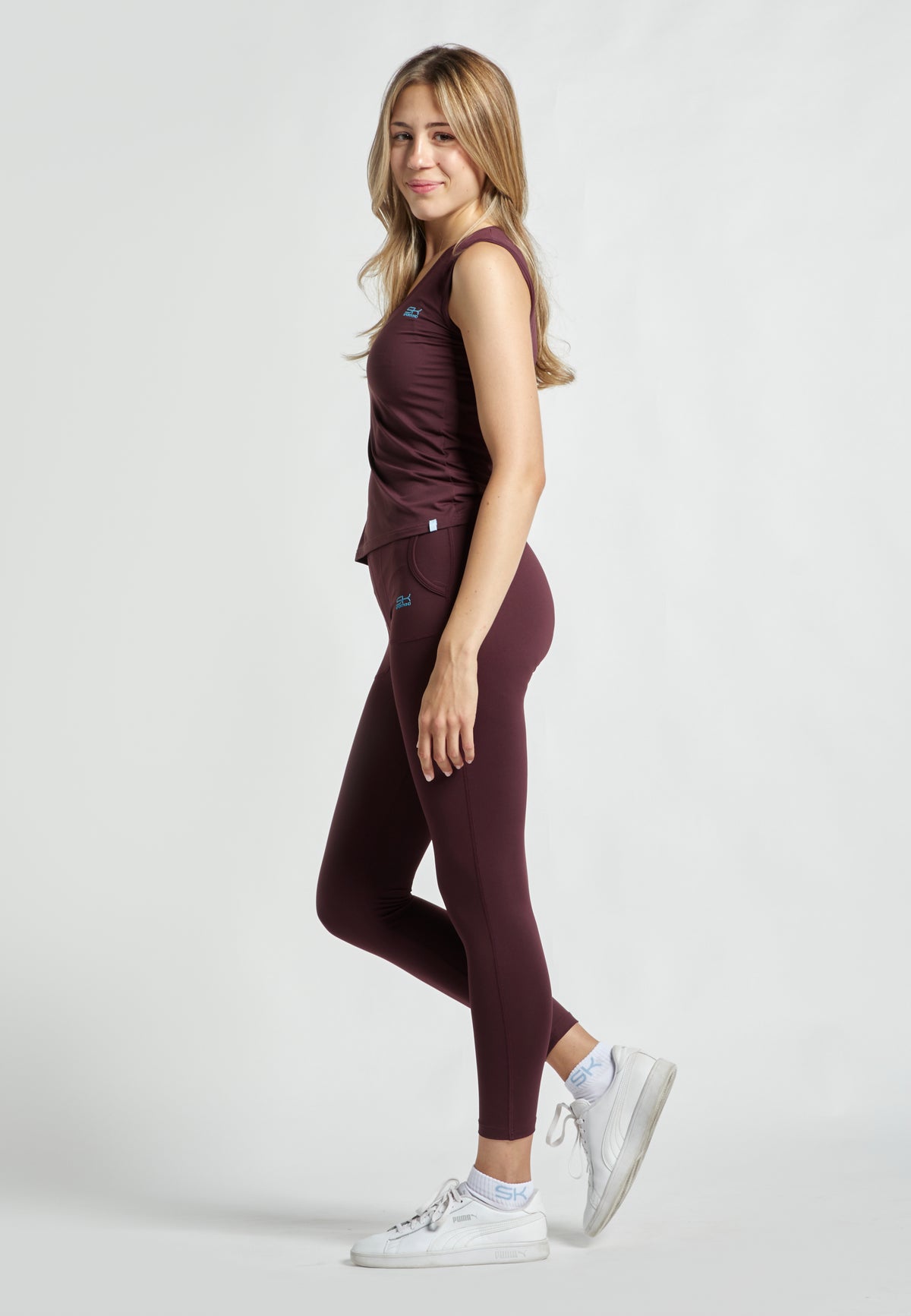 Mädchen & Damen Tennis Loose Fit Tanktop V-Neck, burgunder rot von SPORTKIND