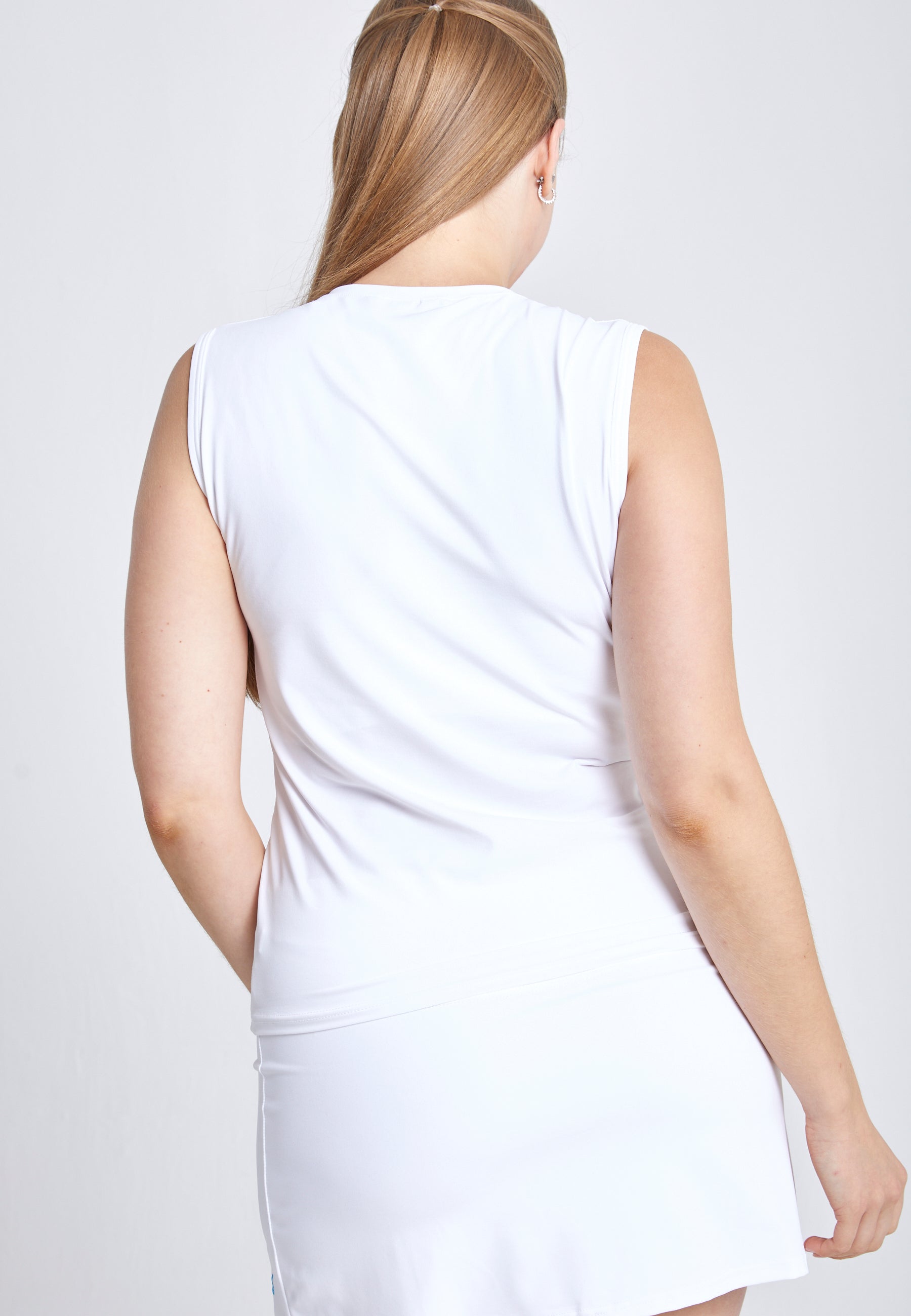 Mädchen & Damen Tennis Loose Fit Tanktop V-Neck, weiss von SPORTKIND