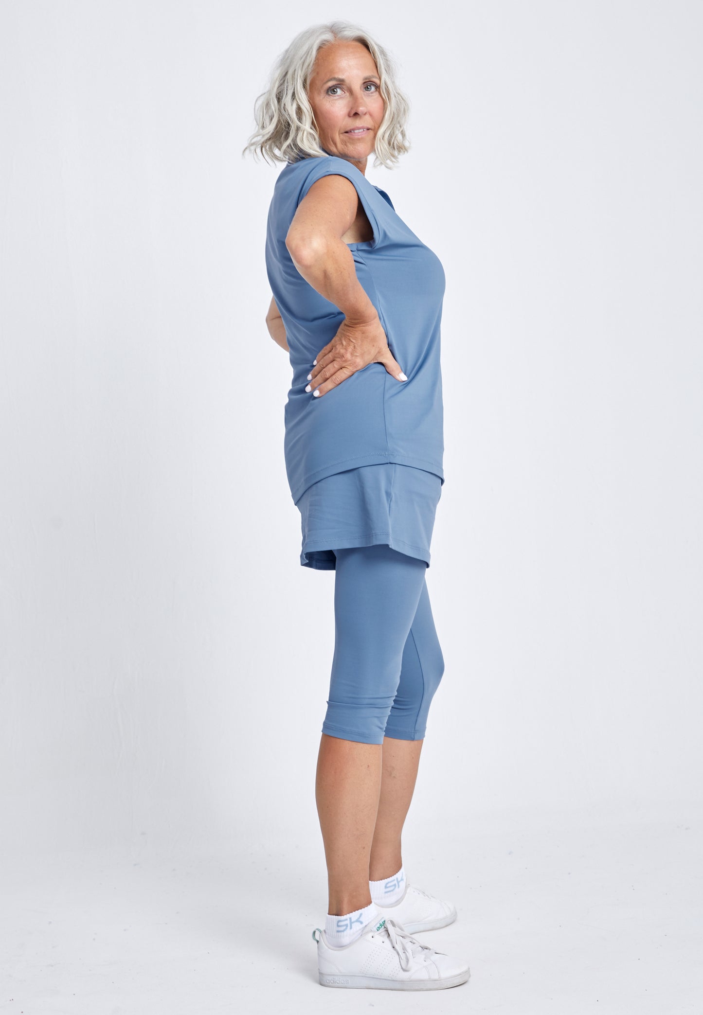 Mädchen & Damen Tennis Polo Shirt Loose-Fit, grau blau von SPORTKIND