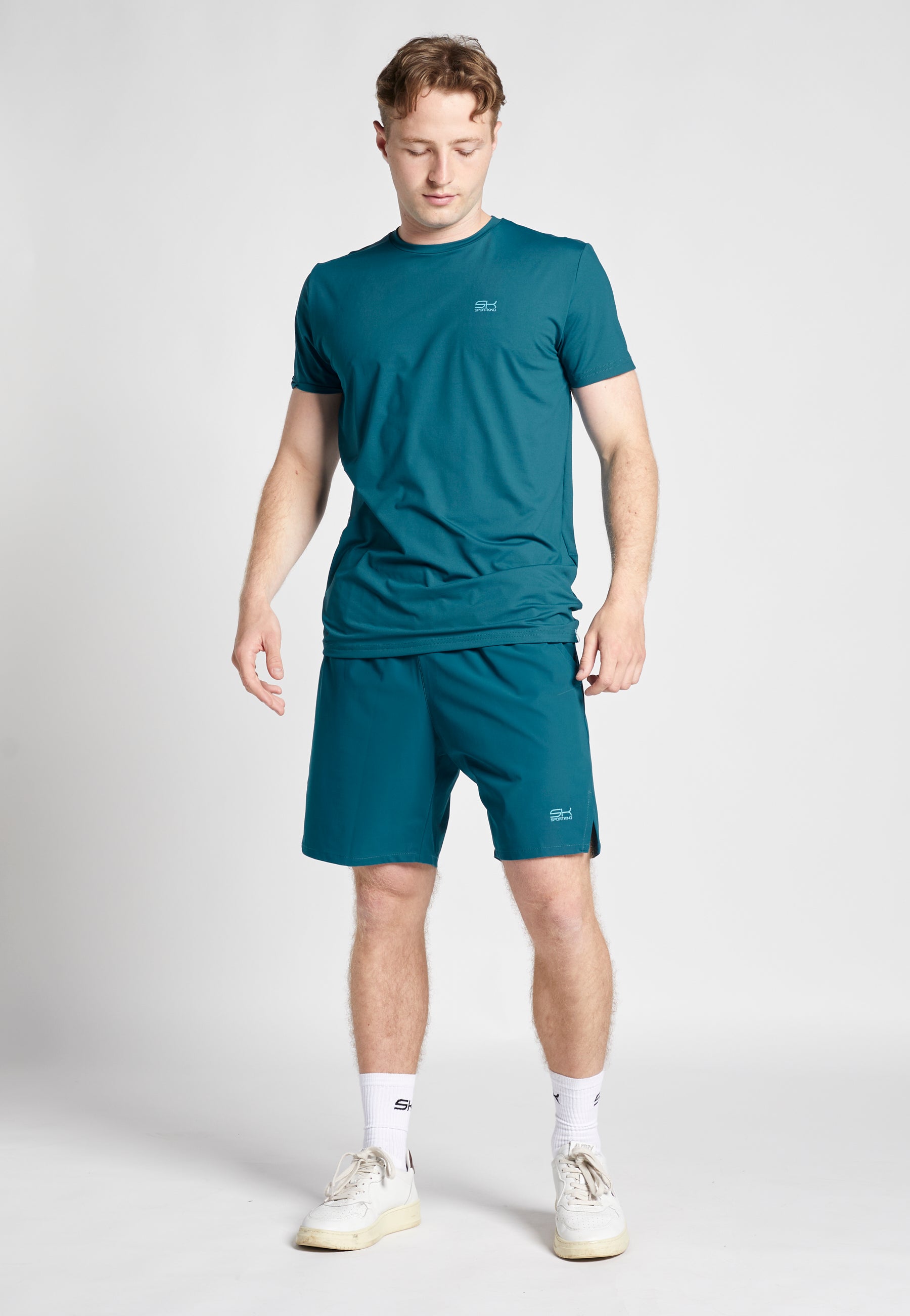 Jungen & Herren Tennis Shorts Performance fuer Herren & Jungen, petrol gruen von SPORTKIND