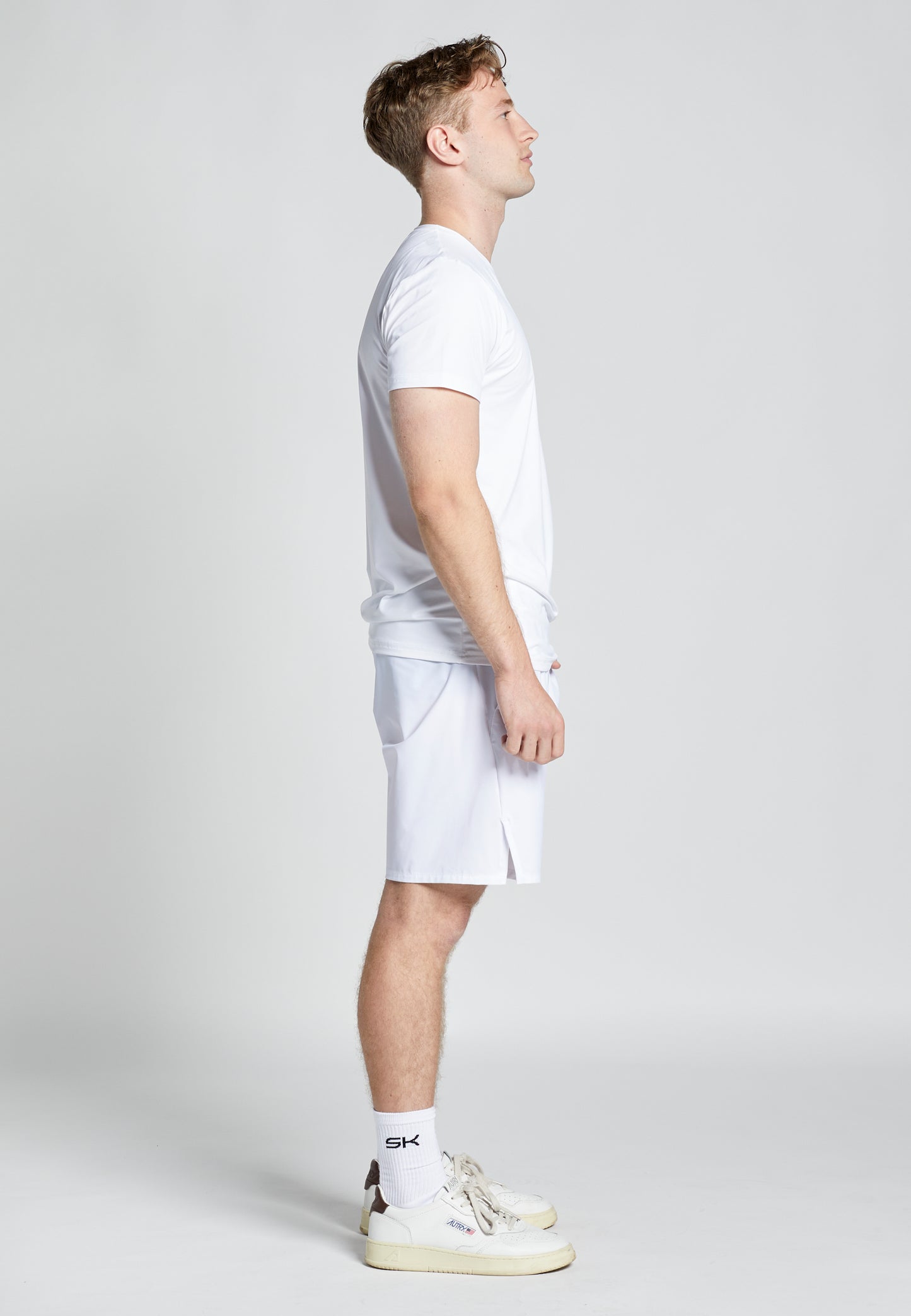 Jungen & Herren Tennis Shorts Performance fuer Herren & Jungen, weiss von SPORTKIND